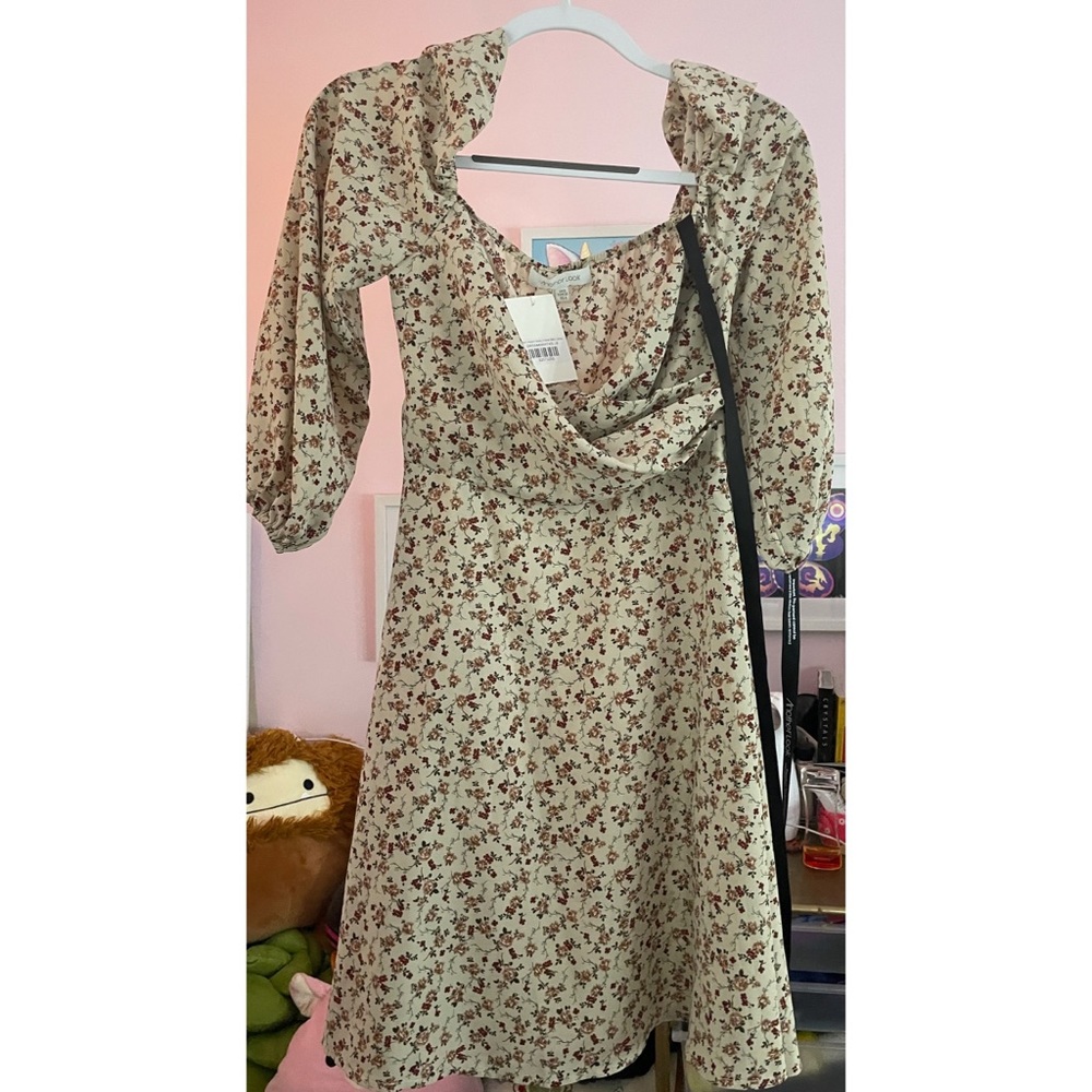 Another Look UK Sz 8 (US4) Floral Ivory Mini Dress - Never Worn w tags